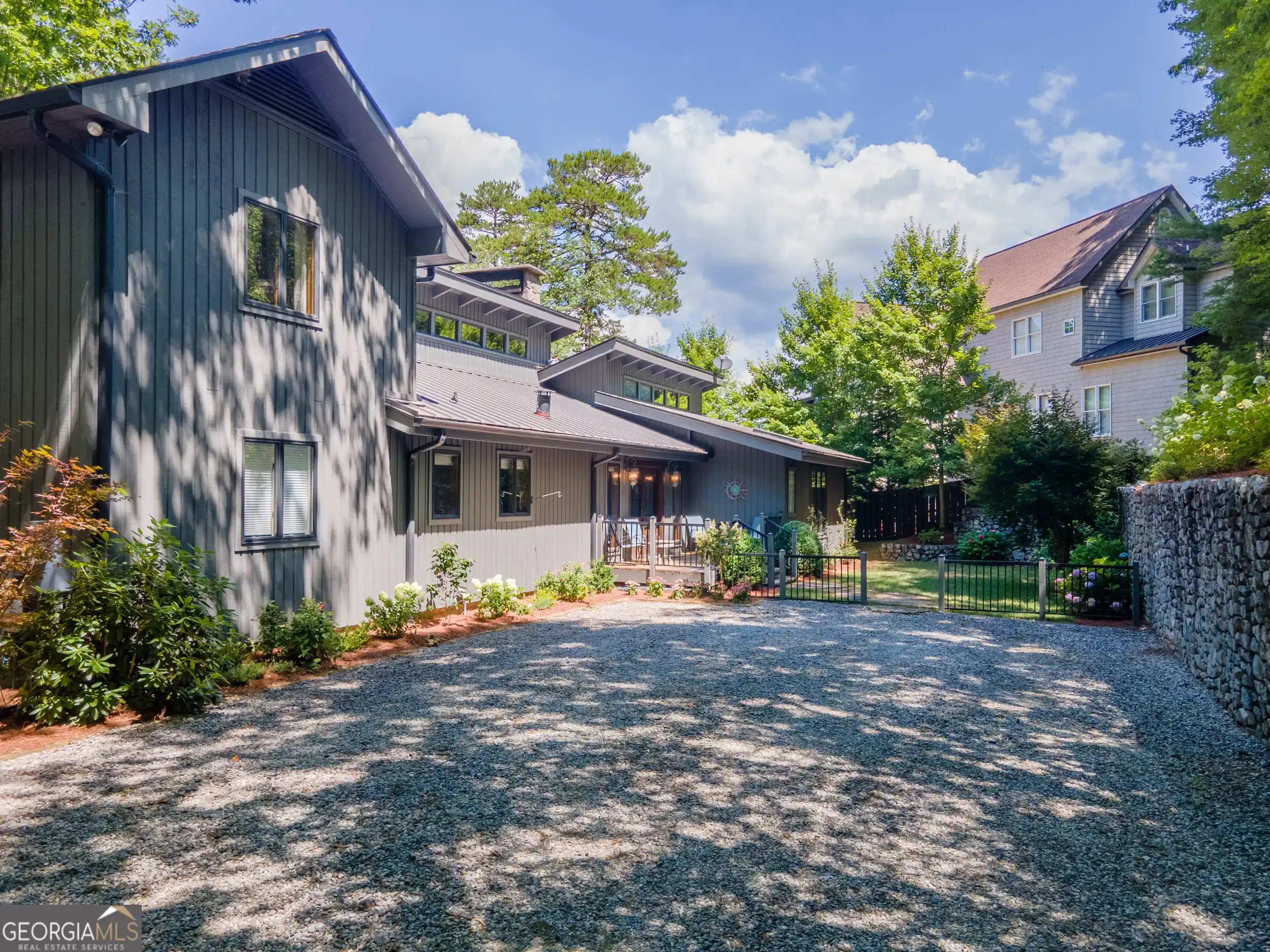Residential For Sale – image 4