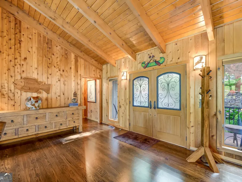 Residential For Sale – image 5