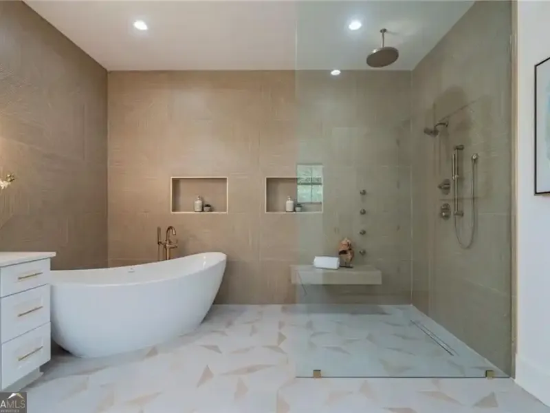 Residential For Sale – image 16