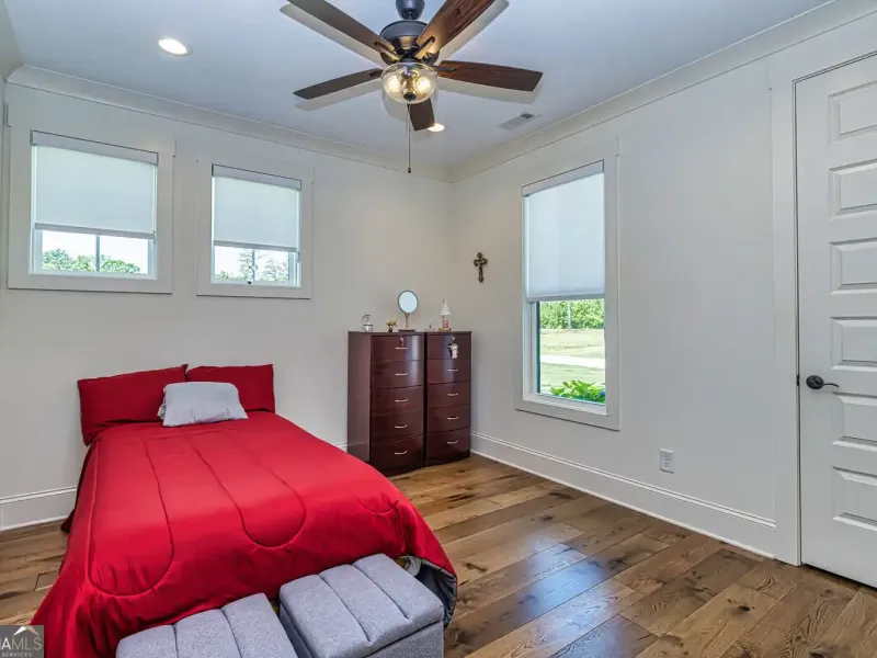 Residential For Sale – image 17