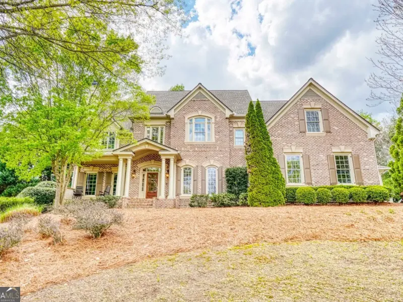 Residential For Sale – image 1
