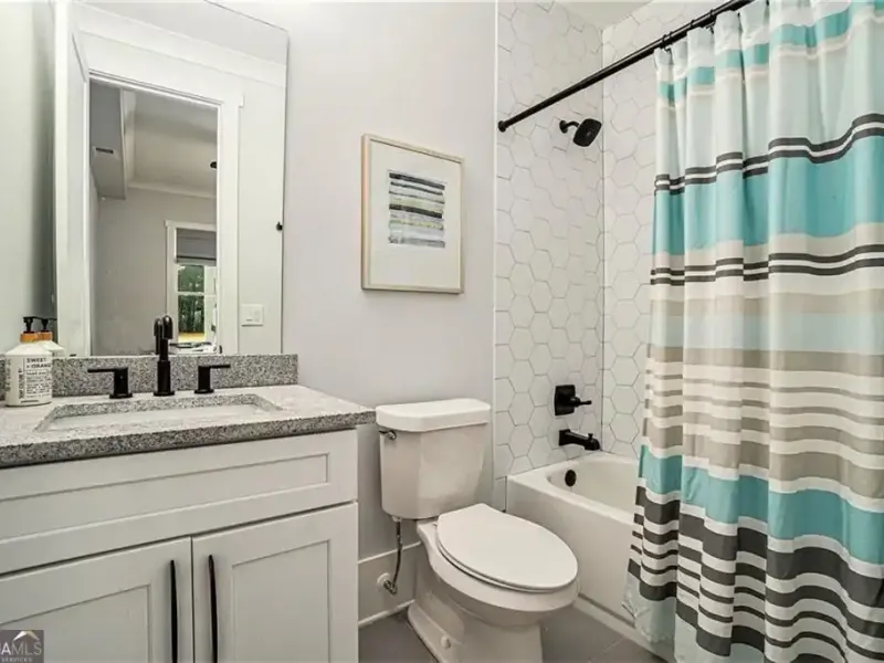 Residential For Sale – image 13
