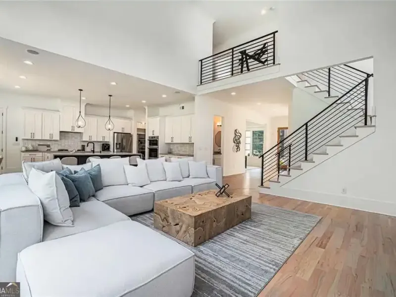 Residential For Sale – image 8