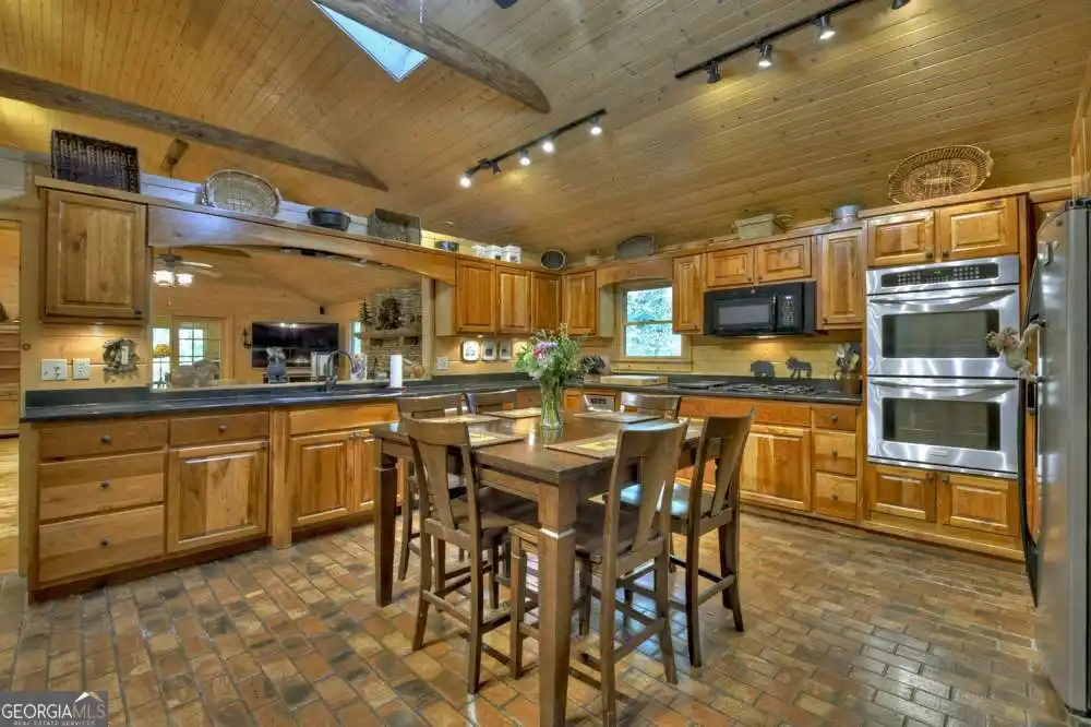 Residential For Sale – image 15