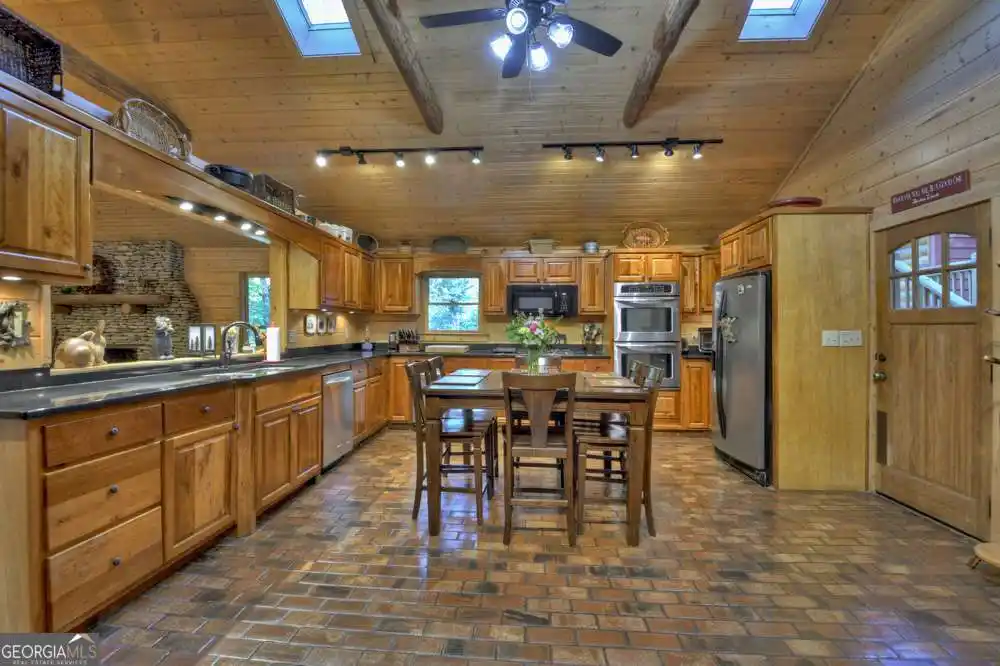 Residential For Sale – image 16