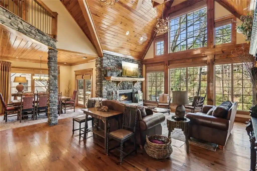 Residential For Sale – image 7