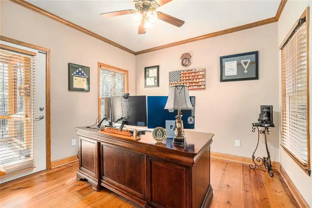Residential For Sale – image 10