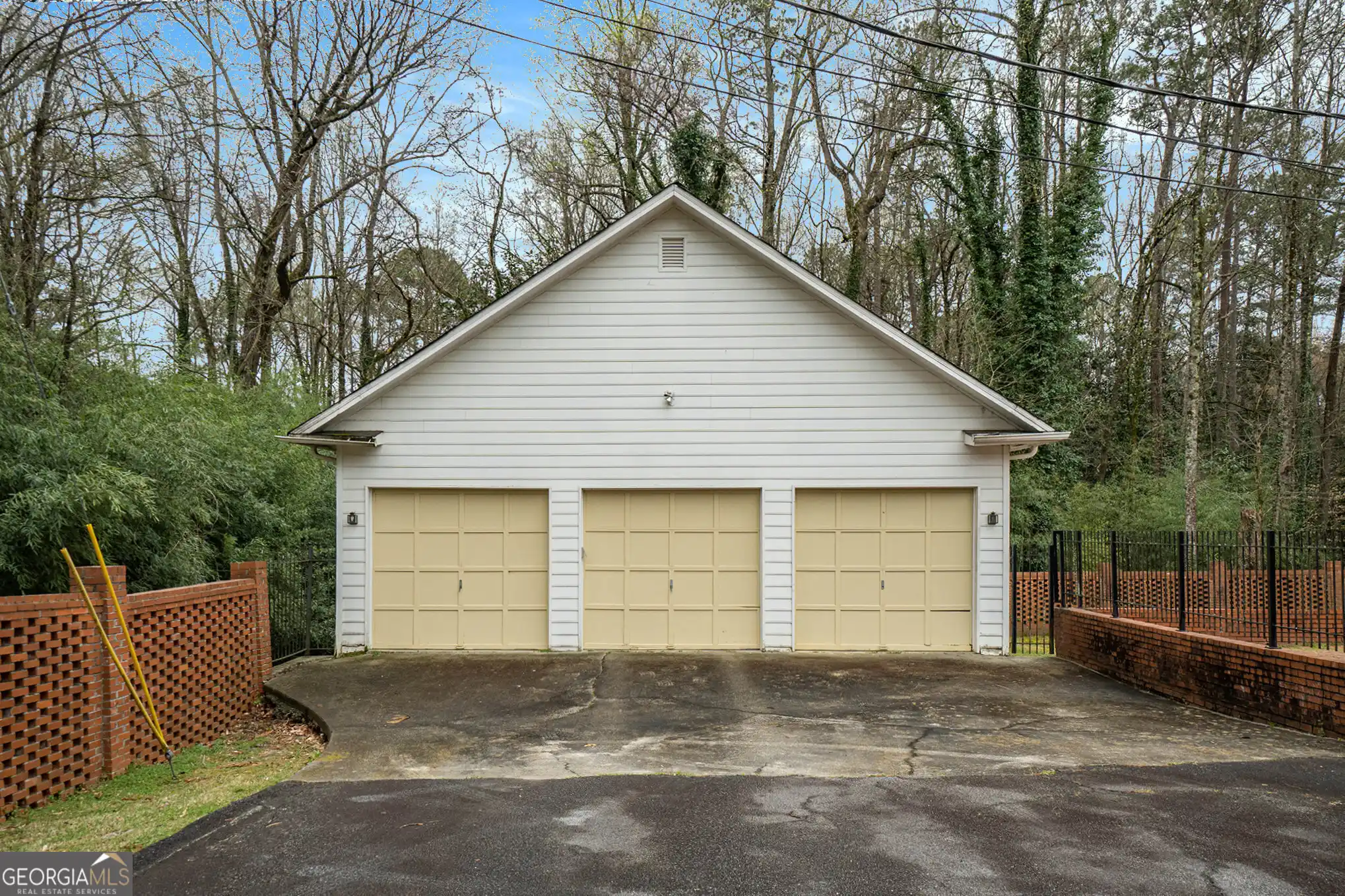 Residential For Sale – image 24