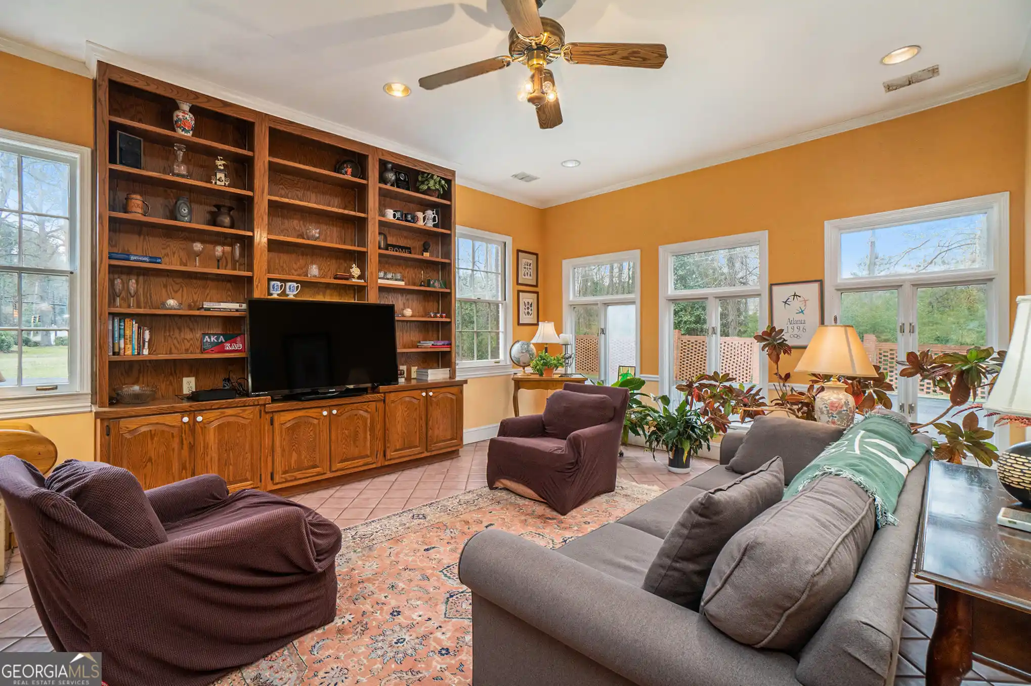 Residential For Sale – image 8