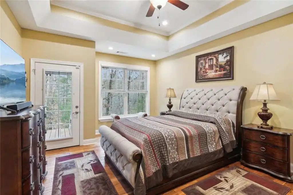 Residential For Sale – image 13