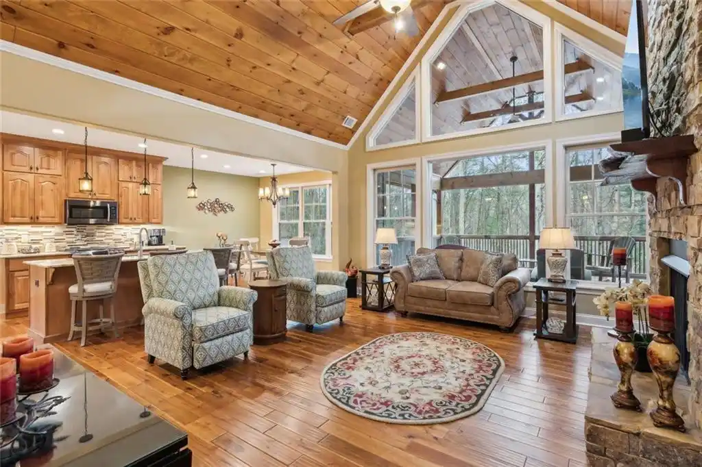 Residential For Sale – image 7