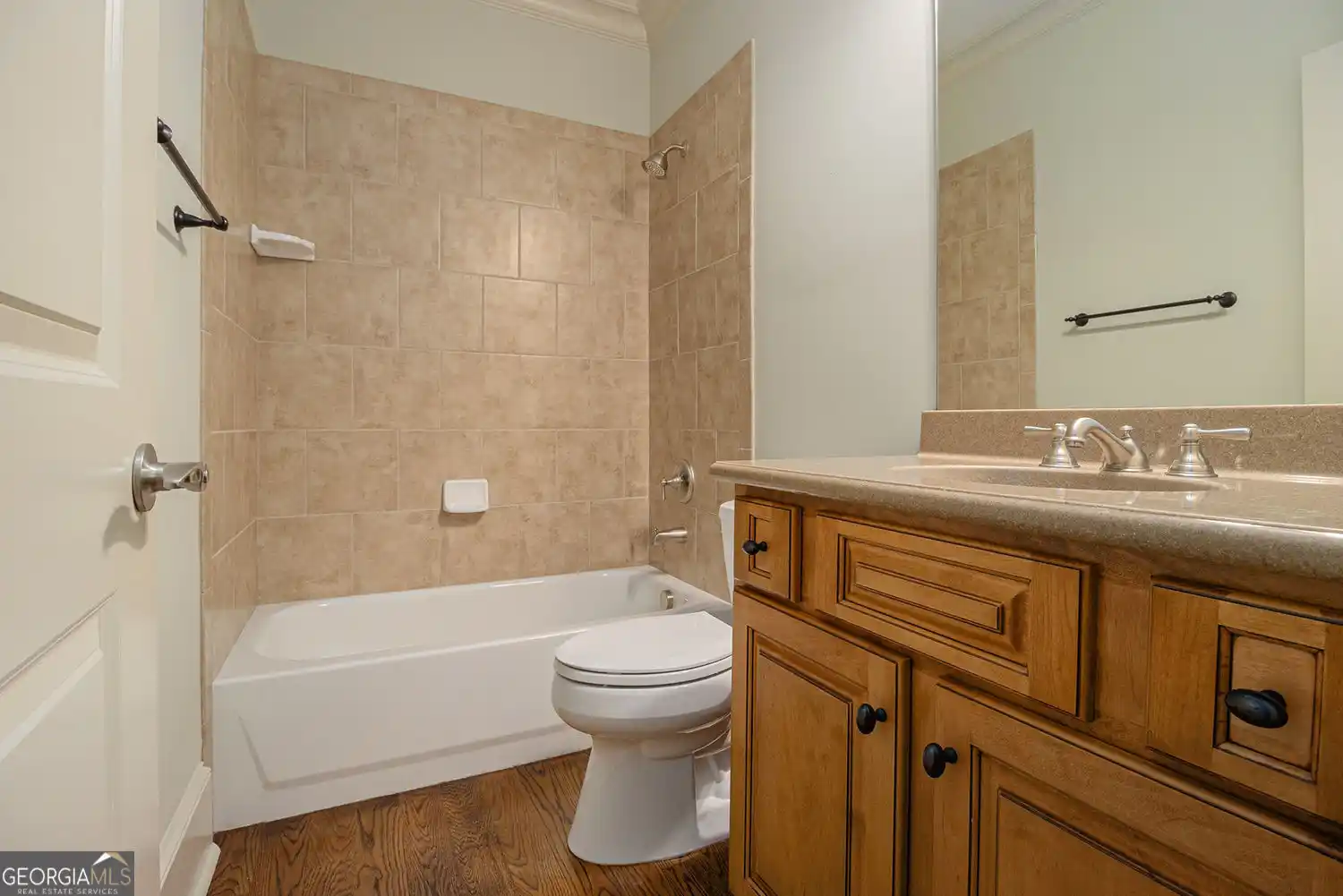 Residential For Sale – image 10