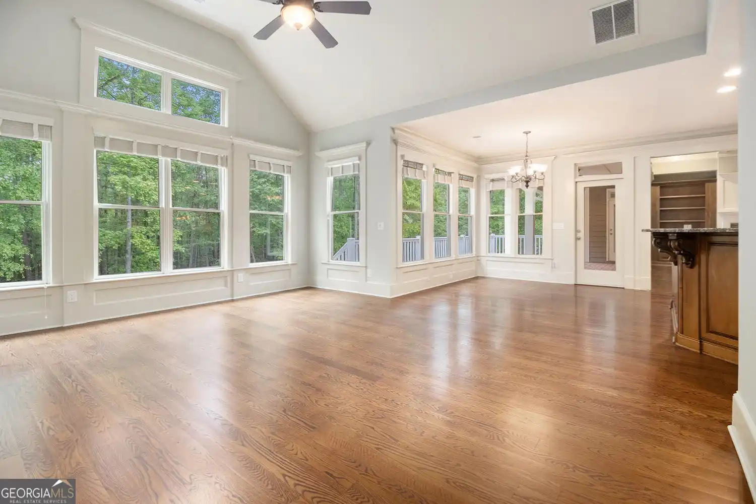 Residential For Sale – image 14