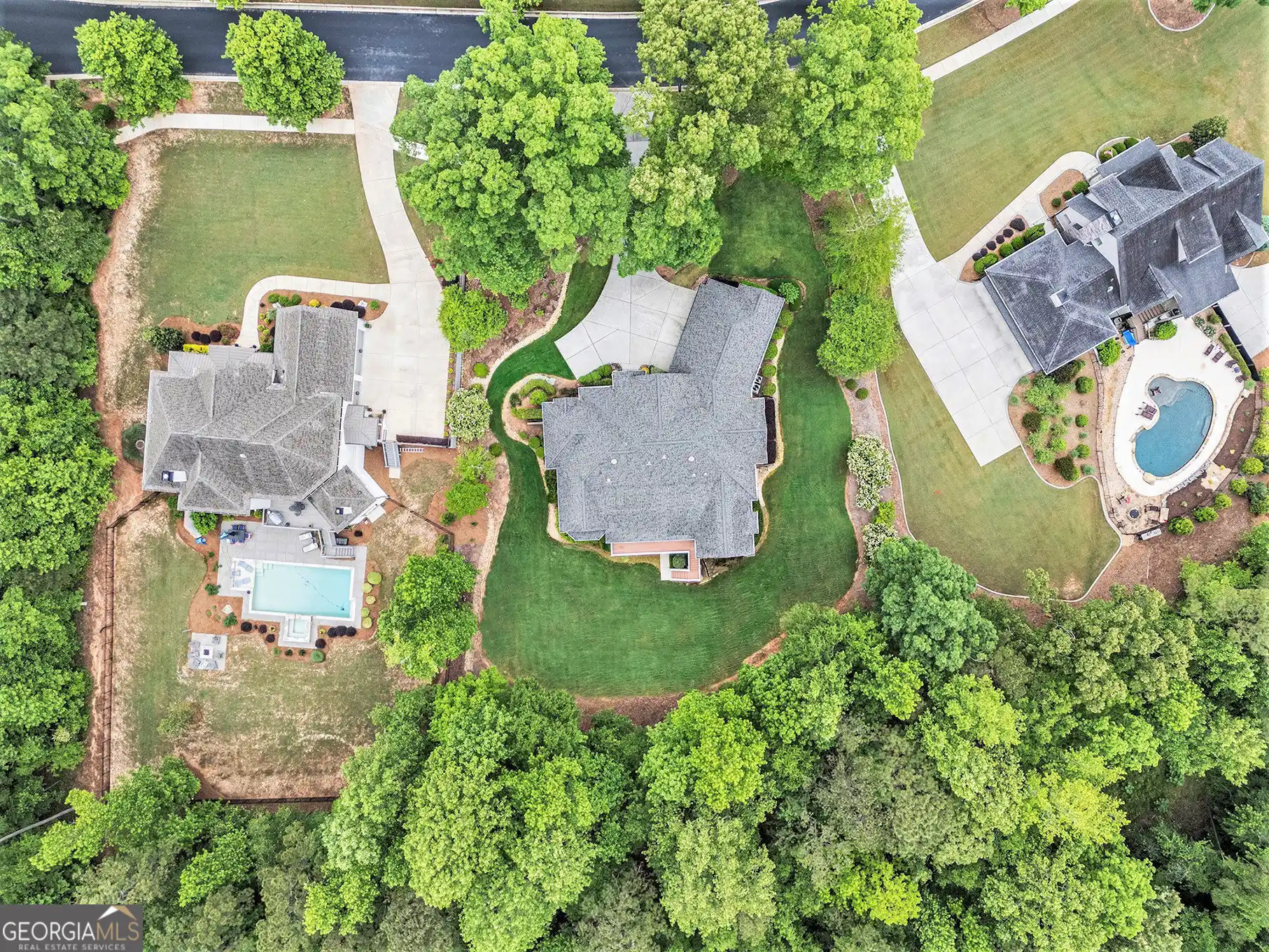 Residential For Sale – image 2