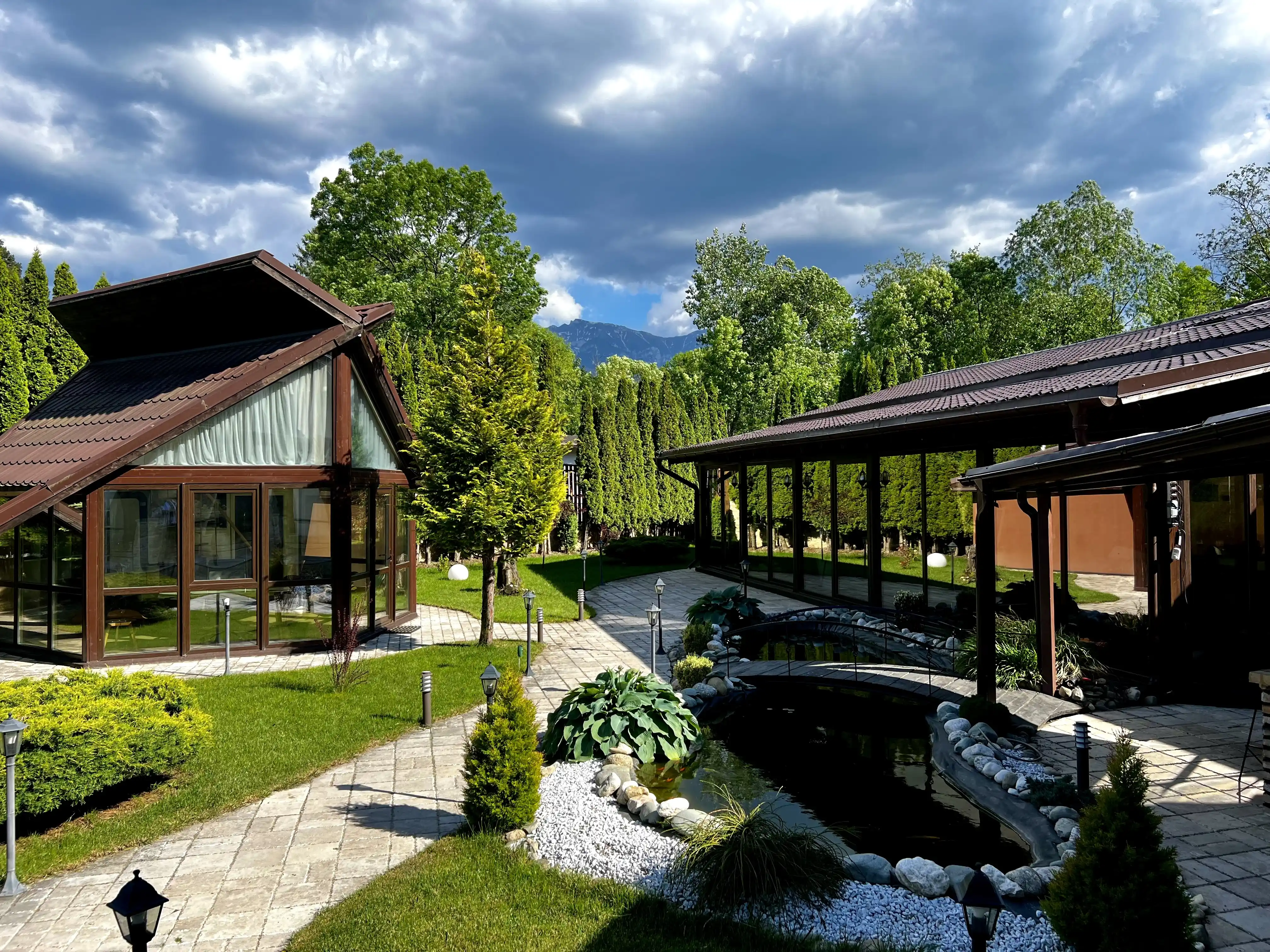 Bran Villa - A Transylvanian Luxury Retreat – image 26
