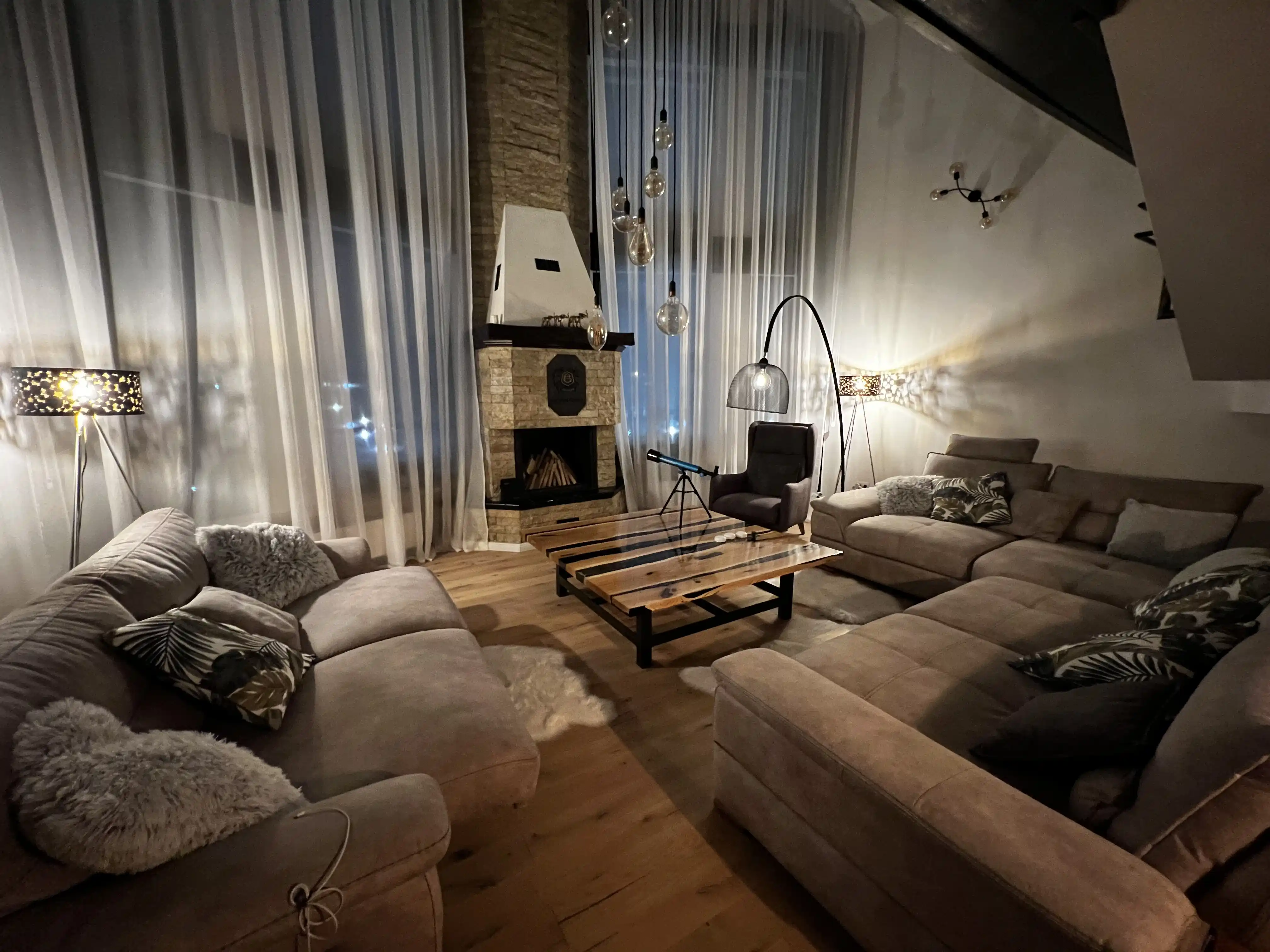 Bran Villa - A Transylvanian Luxury Retreat – image 5