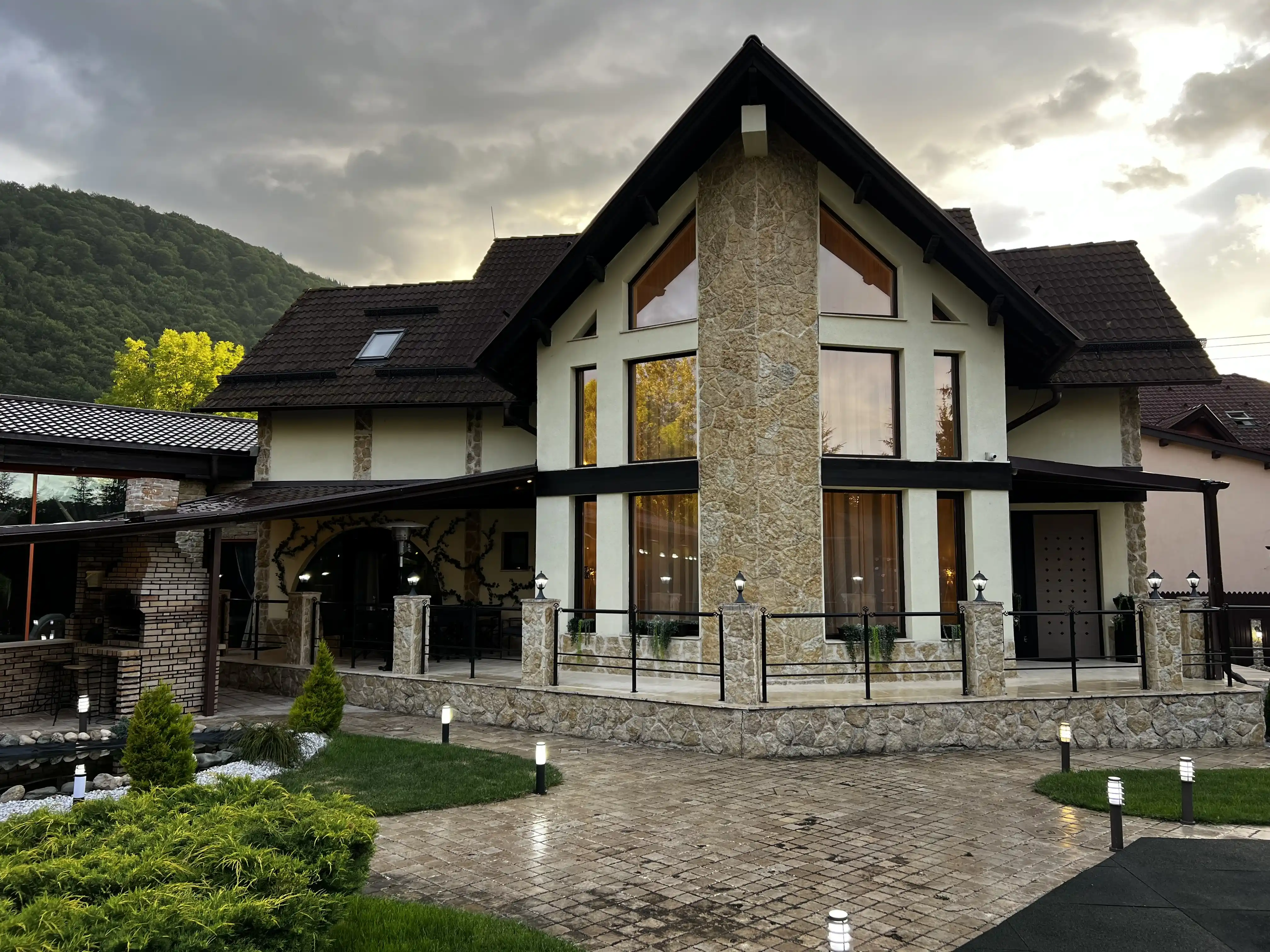 Mountain House Bran – A Transylvanian Luxury Retreat – image 34