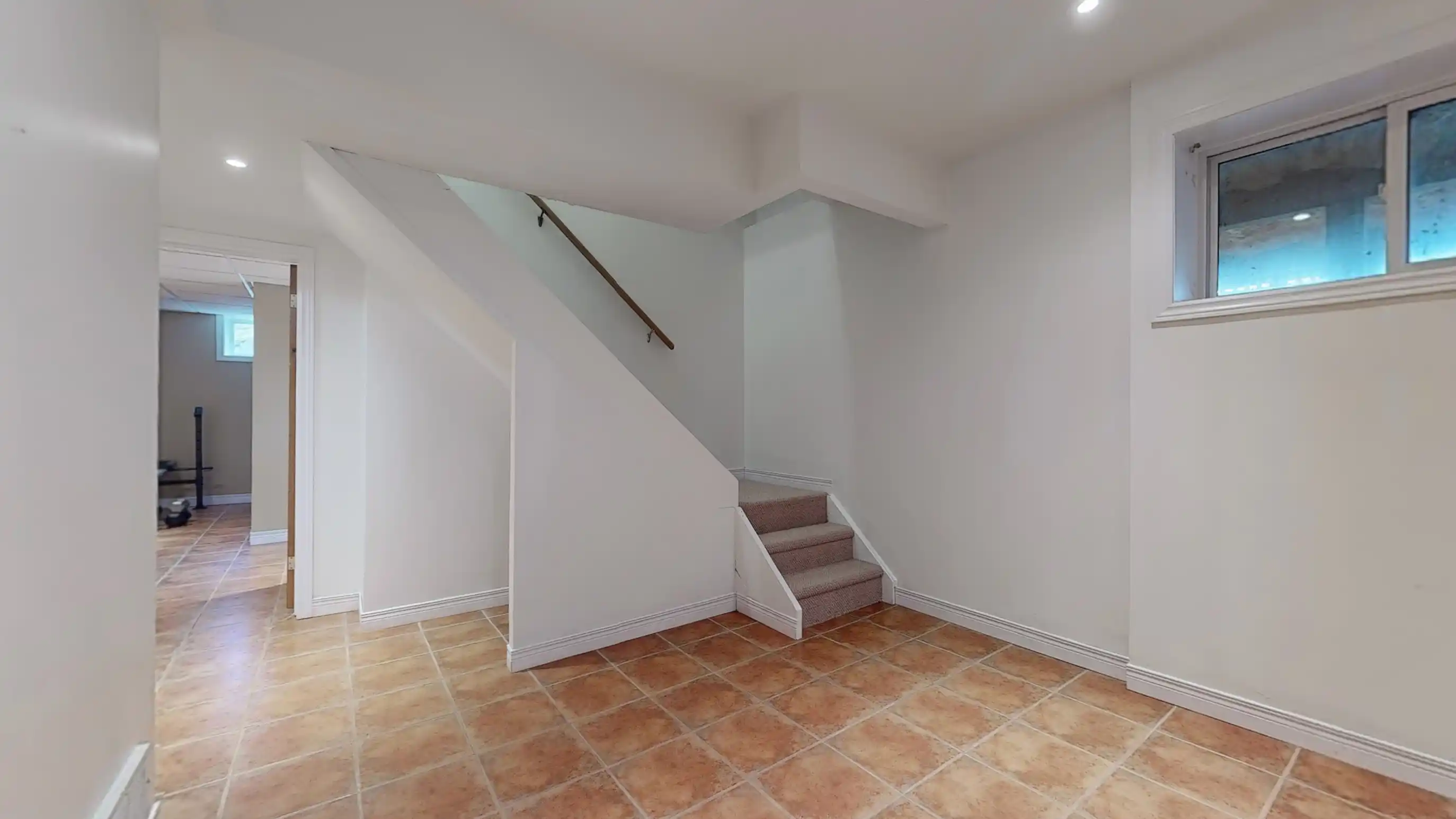 8 Macleod Estate Court, Richmond Hill, Ontario L4E 0B1 – image 19