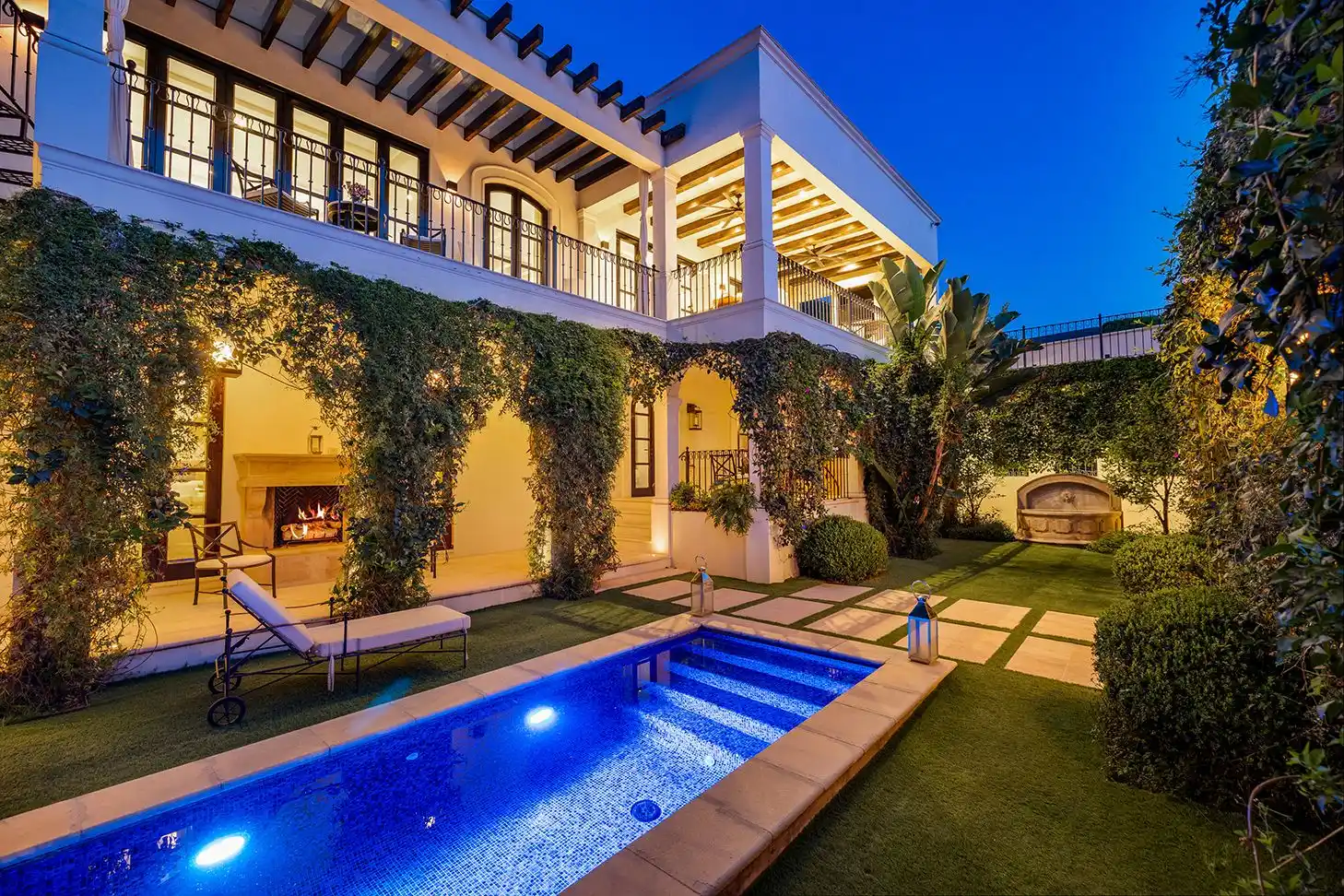 Casa Roya – image 39