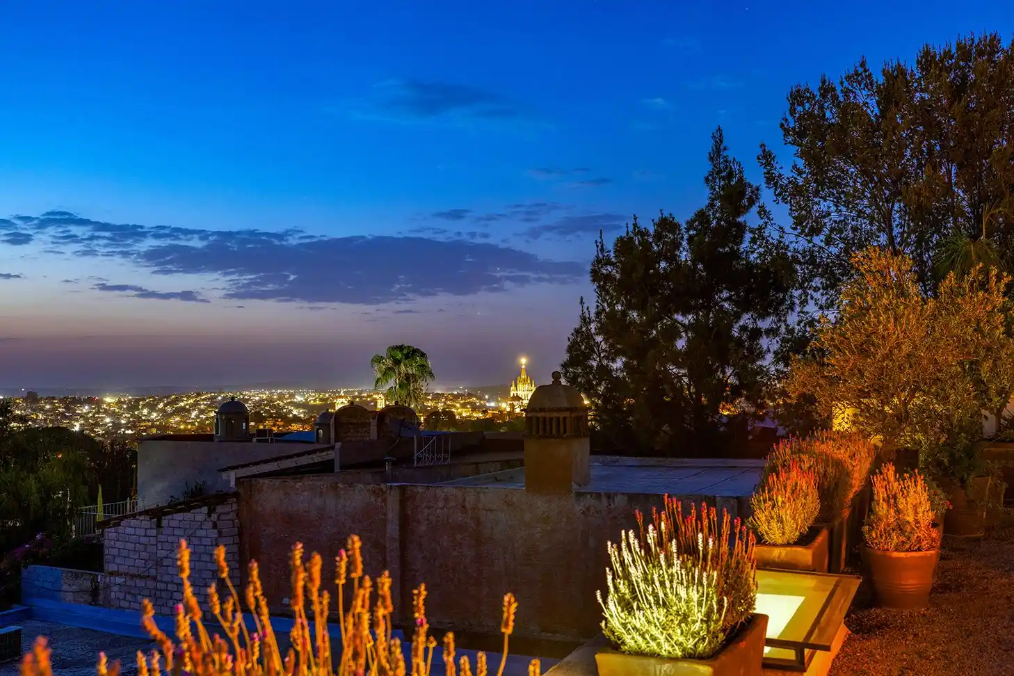 Casa Roya – image 45