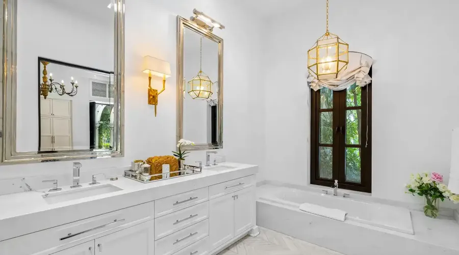 San Miguel de Allende, 37777, Mexico, 5 Bedrooms Bedrooms, ,5 BathroomsBathrooms,Residential,For Sale,1831883
