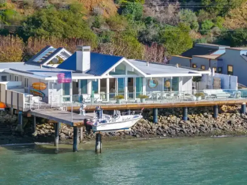 Residential For Sale – image 1