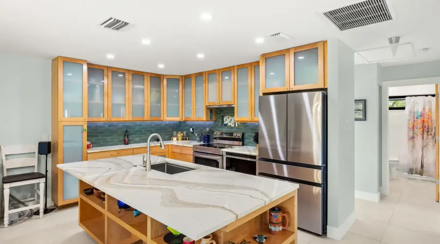 771 Rabbit Rd, Sanibel, Florida, 33957, United States, 2 Bedrooms Bedrooms, 8 Rooms Rooms,2 BathroomsBathrooms,Residential,For Sale,Rabbit,1850631