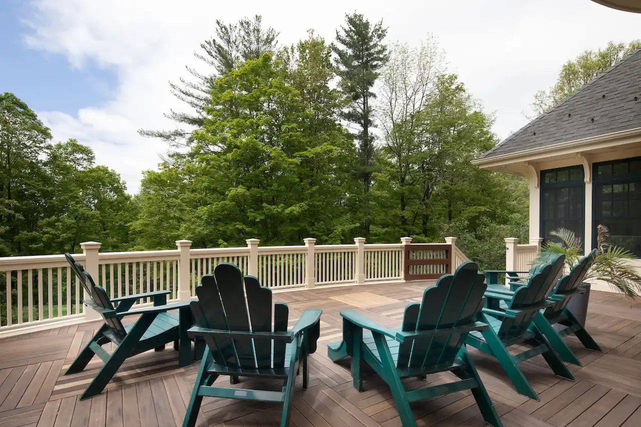 Spectacular Alford Mountain Estate: Guest House & Resort Amenities on – image 18