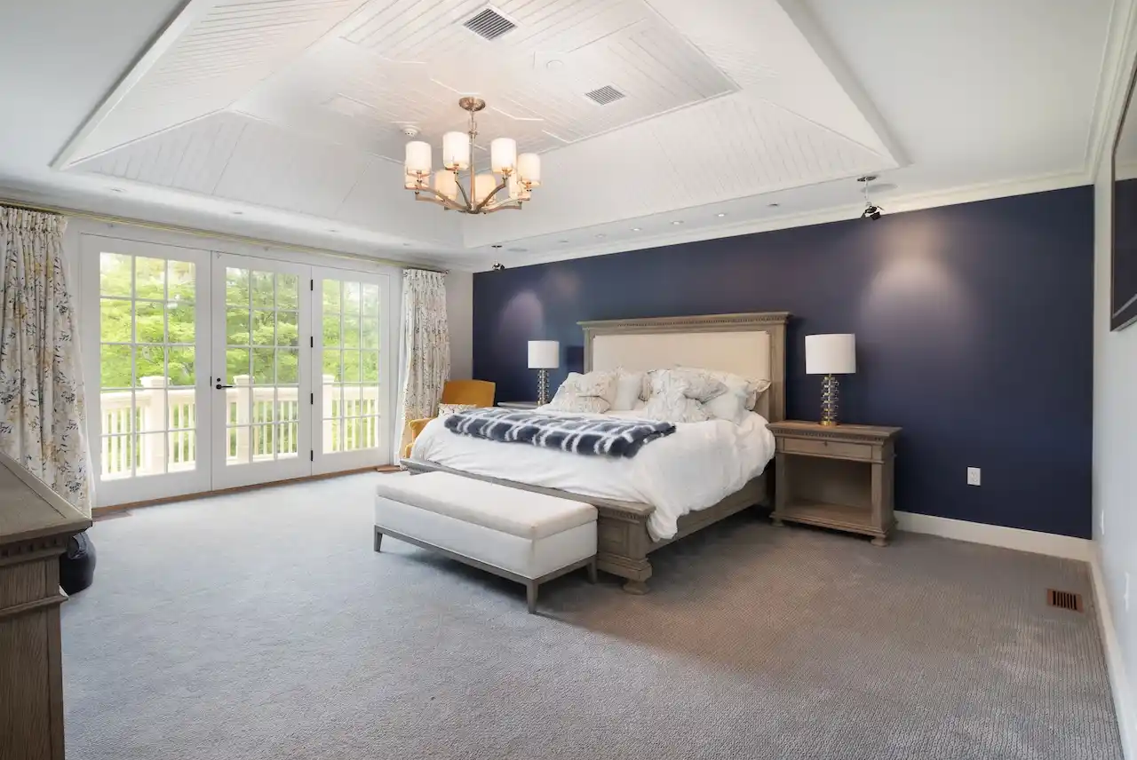 Spectacular Alford Mountain Estate: Guest House & Resort Amenities on – image 21