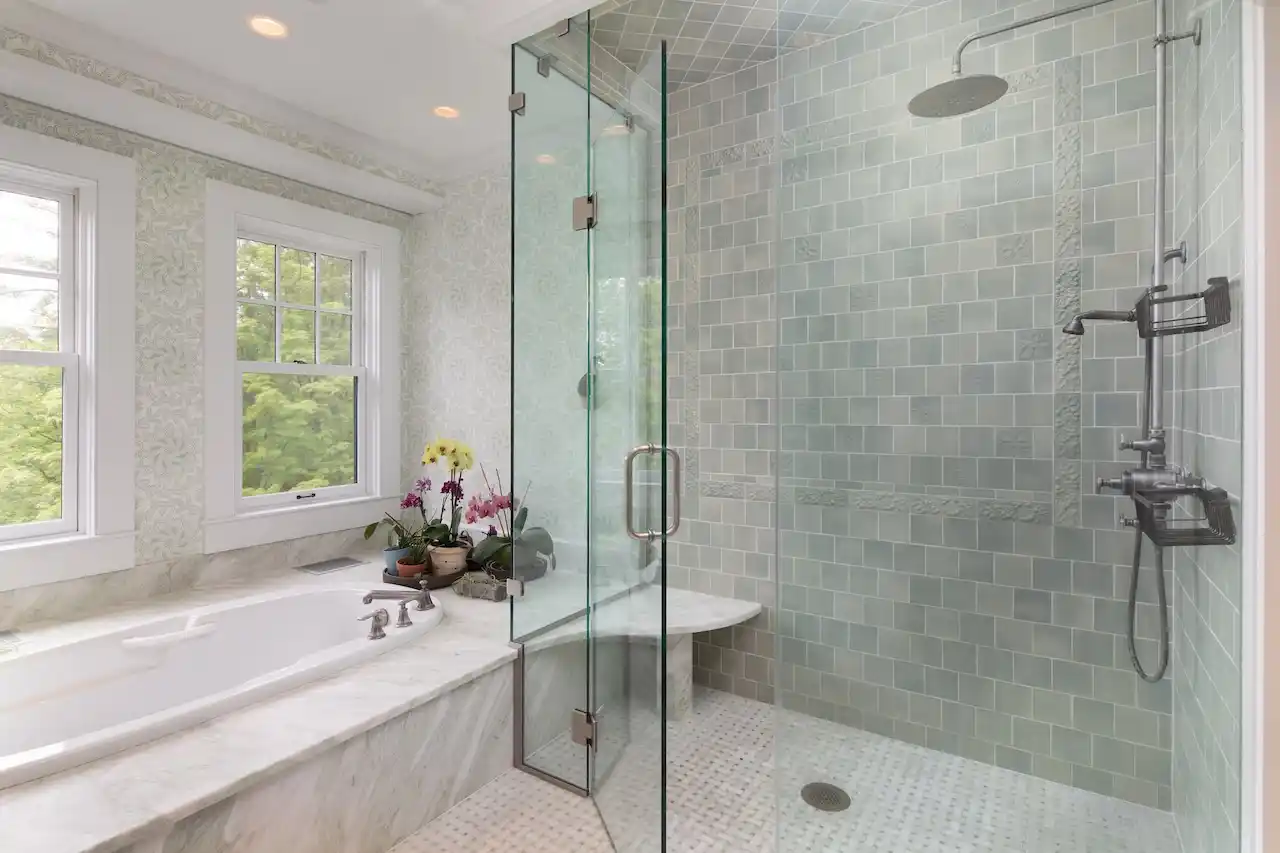 Spectacular Alford Mountain Estate: Guest House & Resort Amenities on – image 23