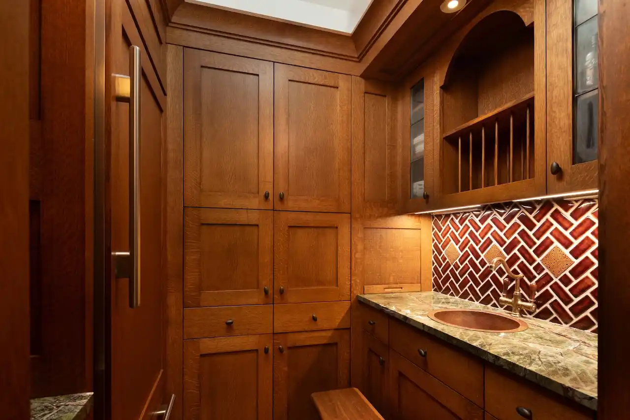 Spectacular Alford Mountain Estate: Guest House & Resort Amenities on – image 36