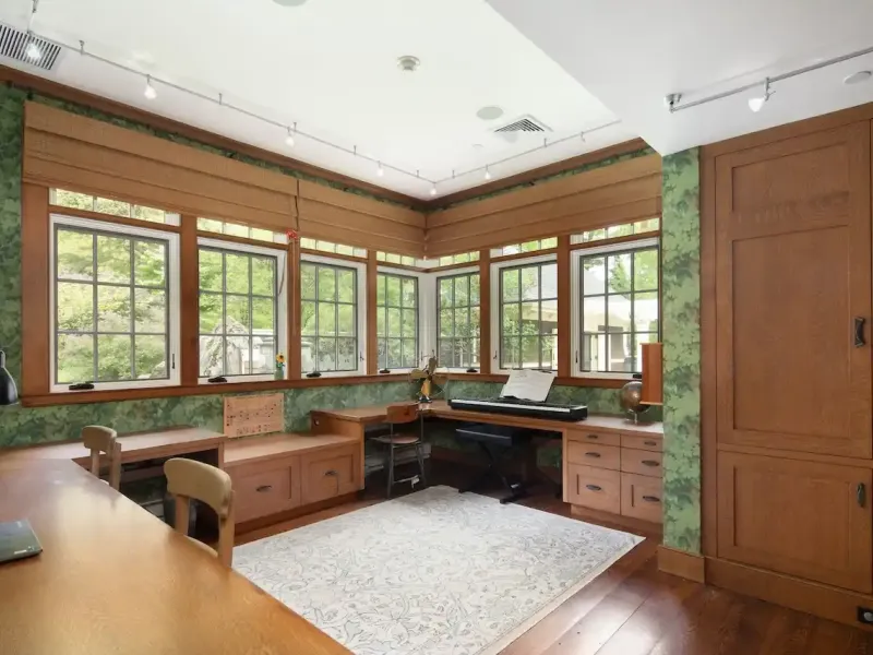 Spectacular Alford Mountain Estate: Guest House & Resort Amenities on – image 19