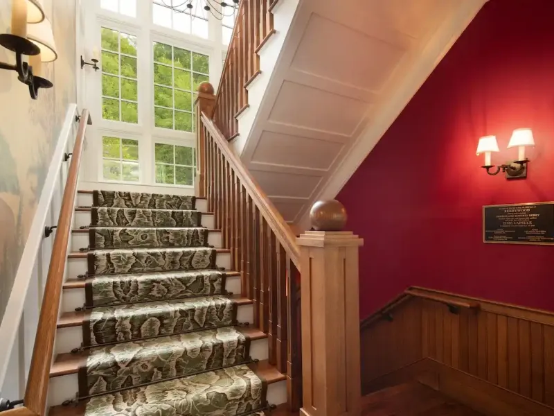 Spectacular Alford Mountain Estate: Guest House & Resort Amenities on – image 20