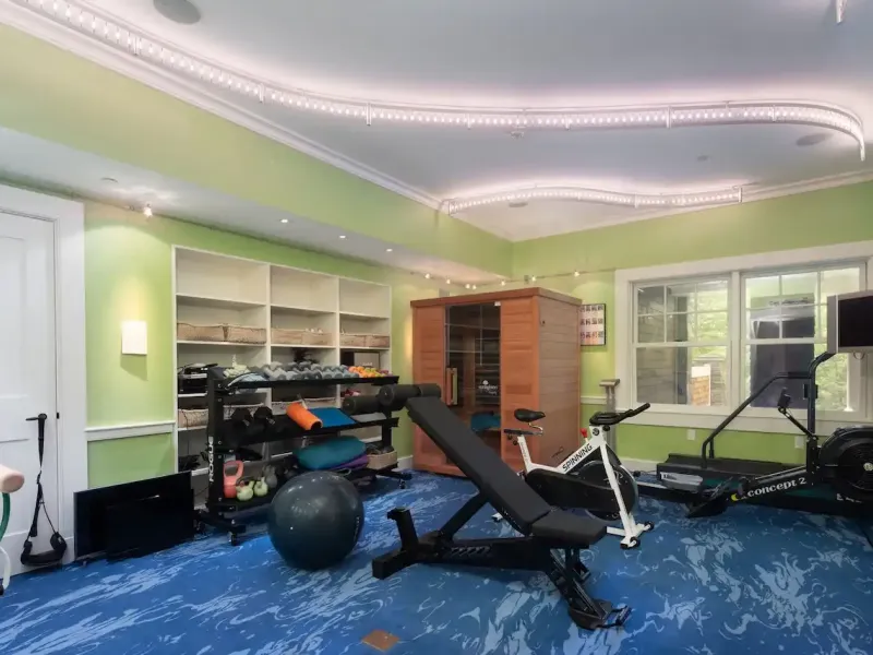 Spectacular Alford Mountain Estate: Guest House & Resort Amenities on – image 37