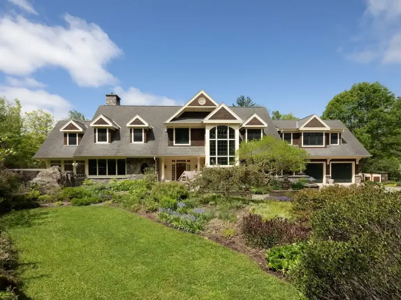 Spectacular Alford Mountain Estate: Guest House & Resort Amenities on – image 2