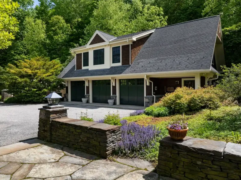 Spectacular Alford Mountain Estate: Guest House & Resort Amenities on – image 47