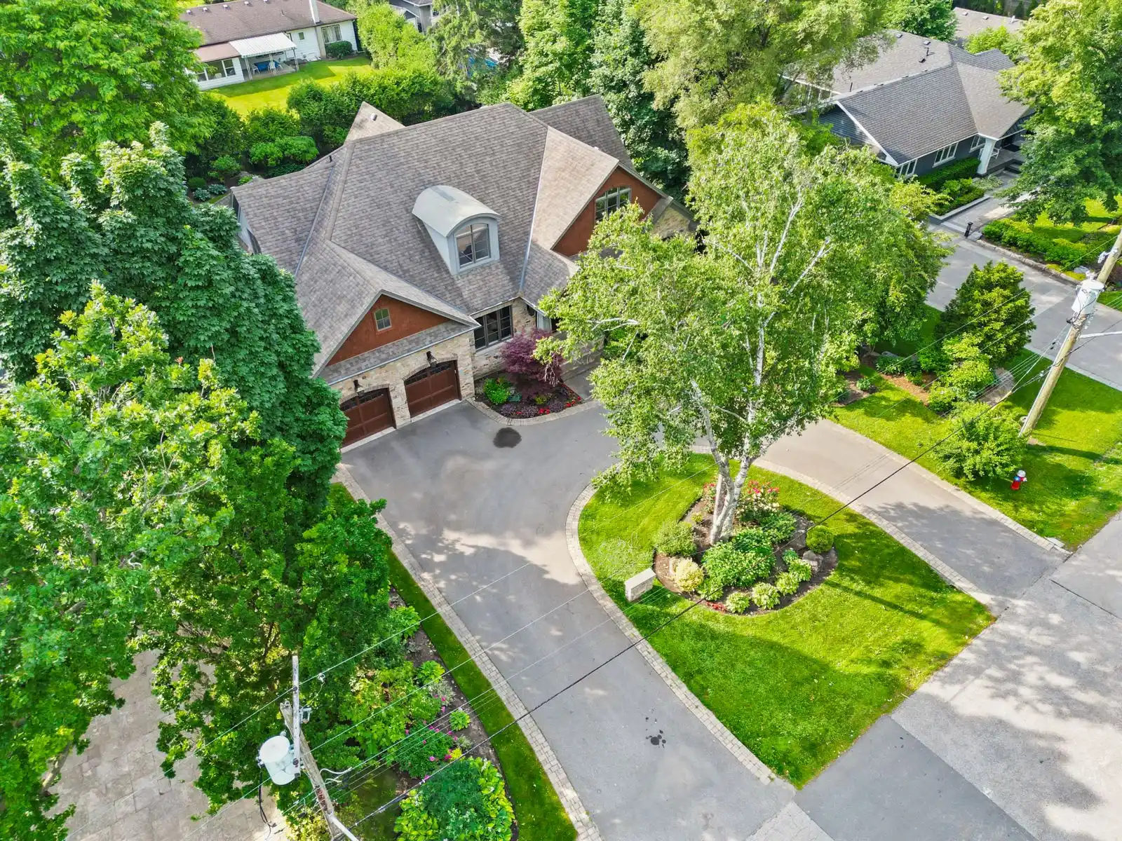 190 Maplewood Road, Mississauga (W12659750) – image 9