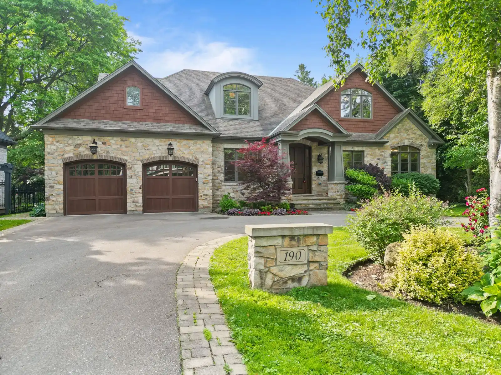 190 Maplewood Road, Mississauga (W12659750) – image 17