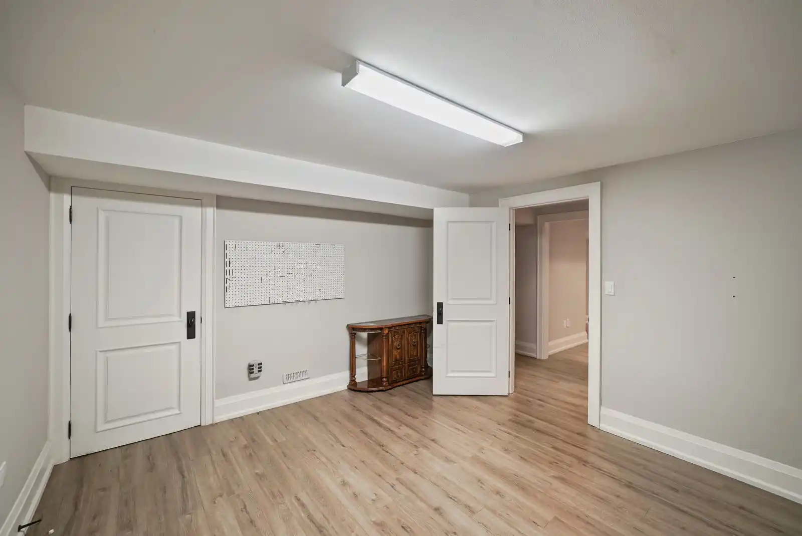 190 Maplewood Road, Mississauga (W12659750) – image 63