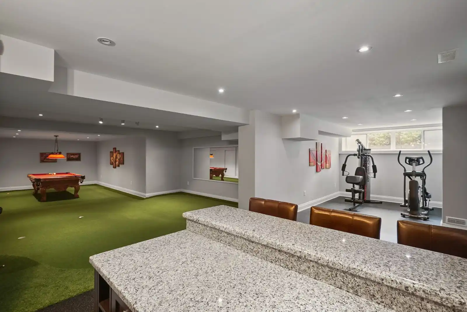 190 Maplewood Road, Mississauga (W12659750) – image 68