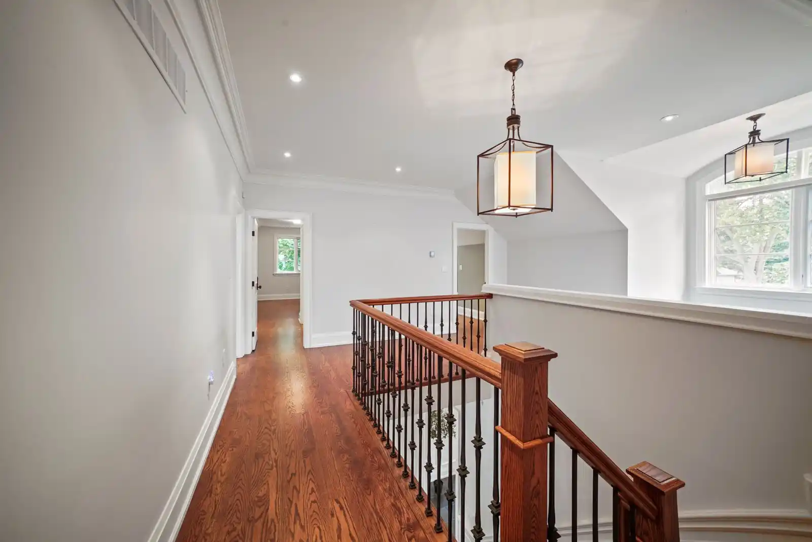 190 Maplewood Road, Mississauga (W12659750) – image 71