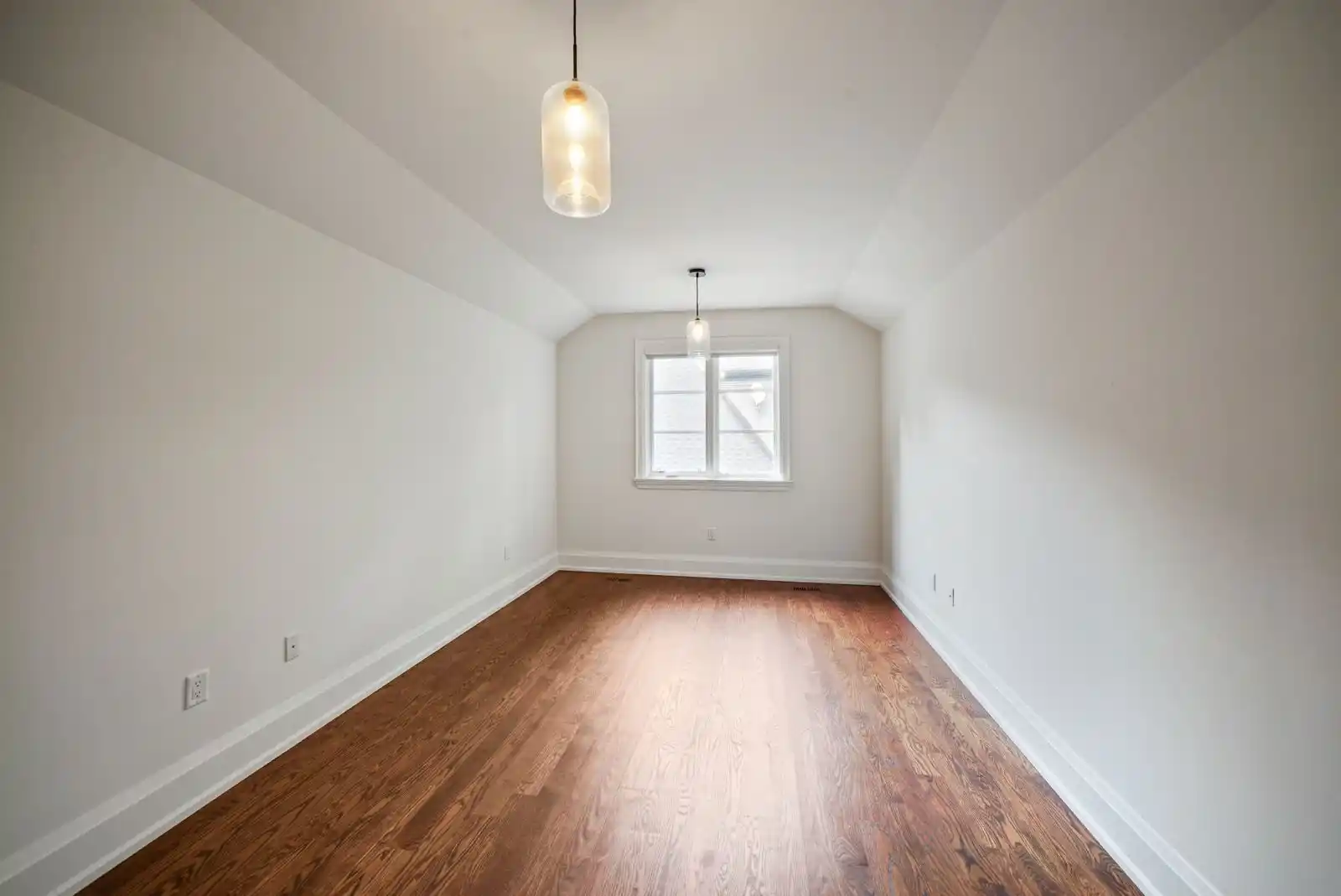 190 Maplewood Road, Mississauga (W12659750) – image 73