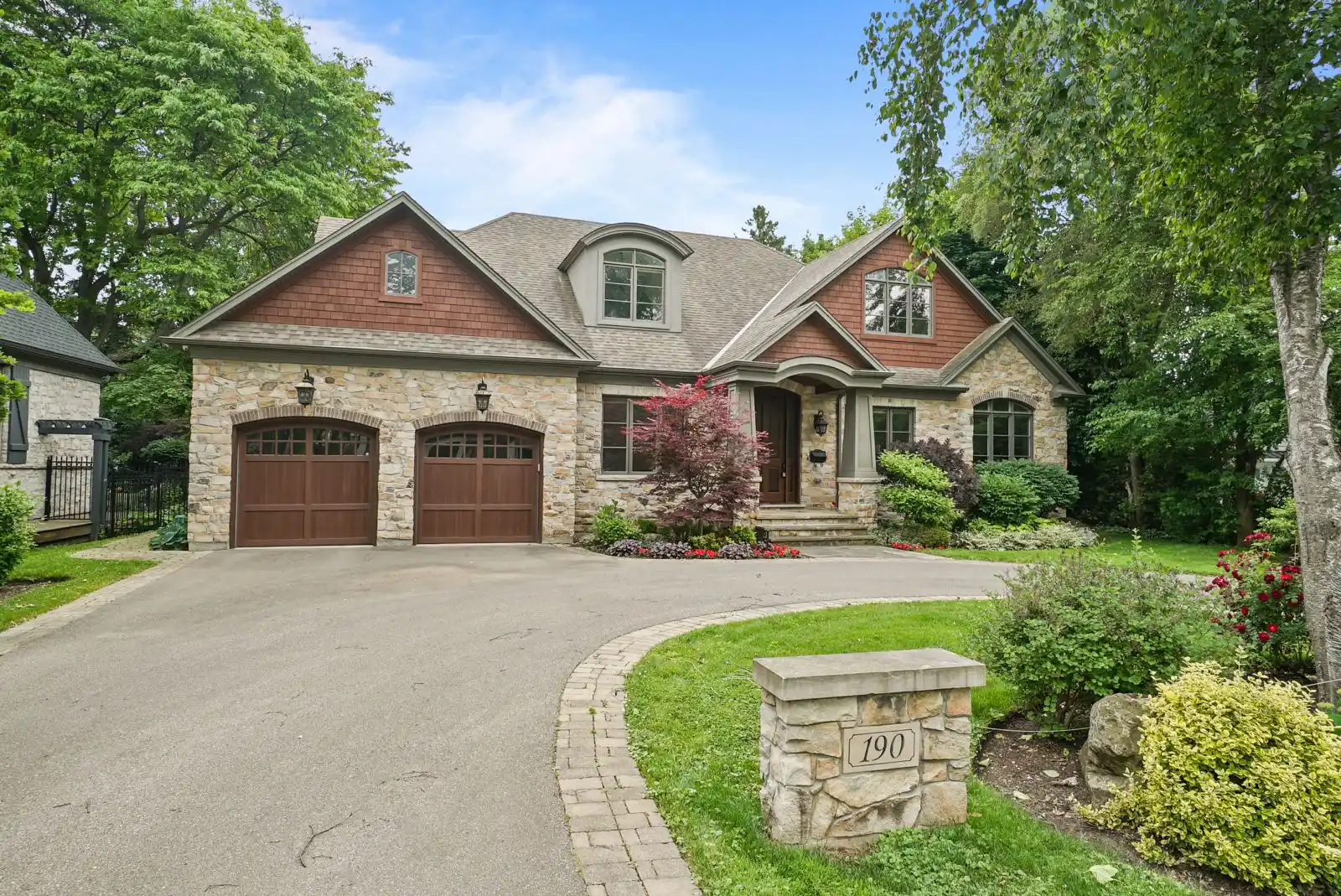 190 Maplewood Road, Mississauga (W12659750) – image 82