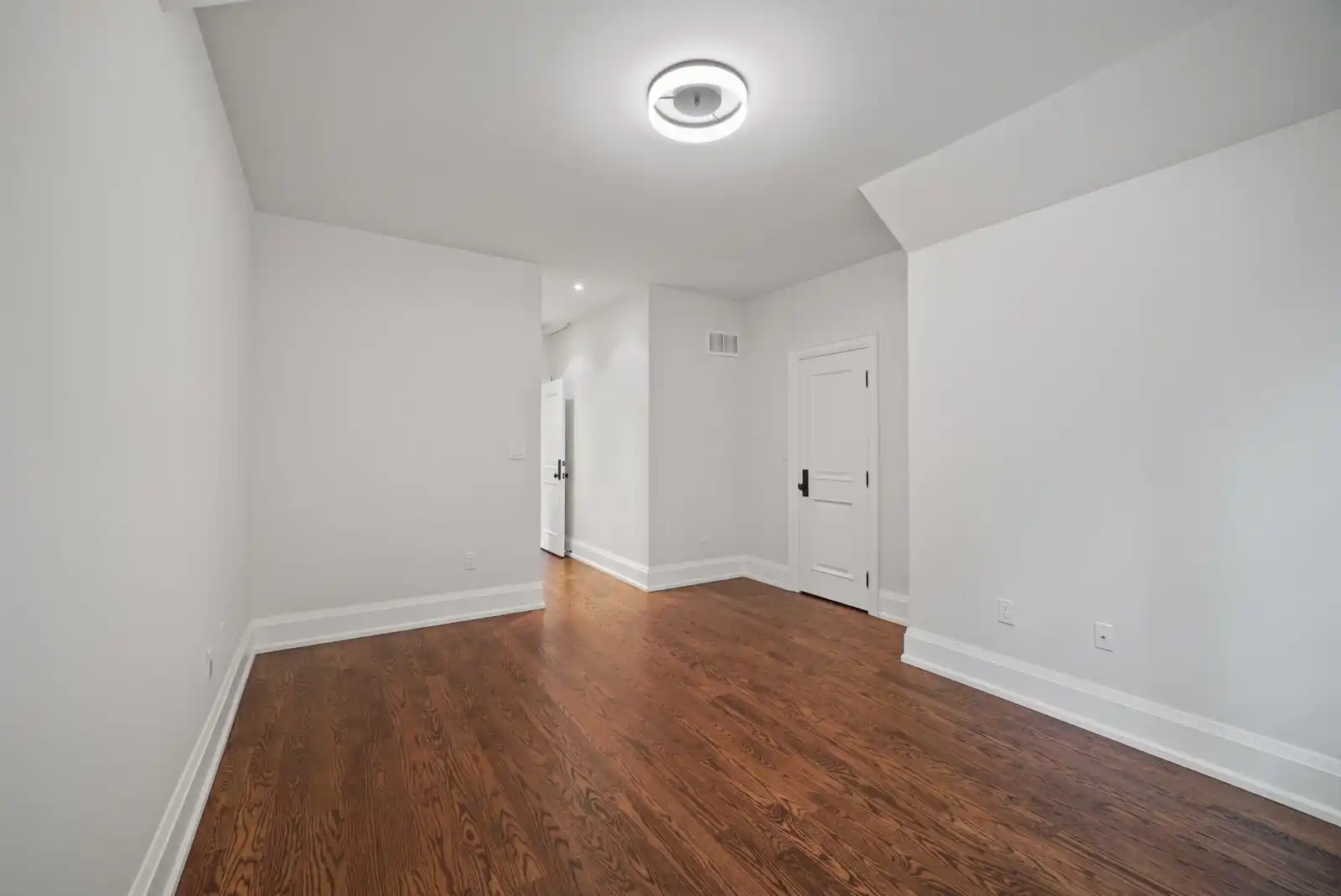 190 Maplewood Road, Mississauga (W12659750) – image 94