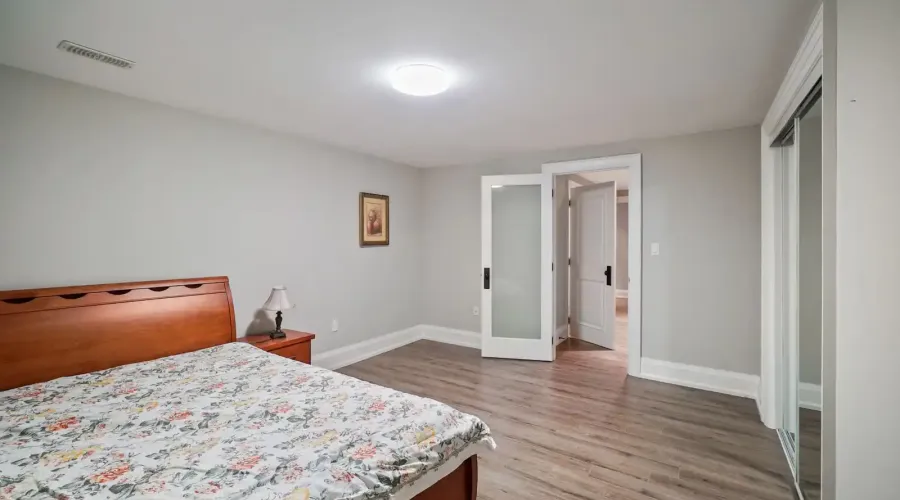 190 Maplewood Road, Mississauga, Ontario, L5G 2M6, Canada, 6 Bedrooms Bedrooms, ,6 BathroomsBathrooms,Residential,For Sale,Maplewood Road,1871837