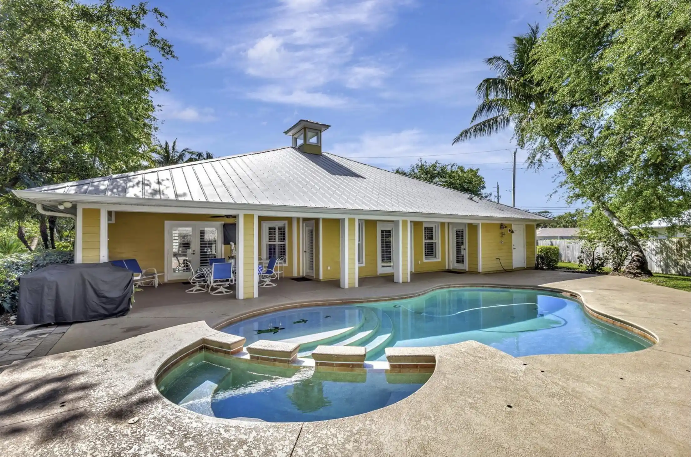 3020 SE St Lucie Boulevard – image 2