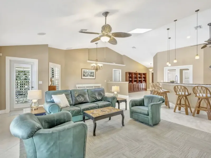 3020 SE St Lucie Boulevard – image 8