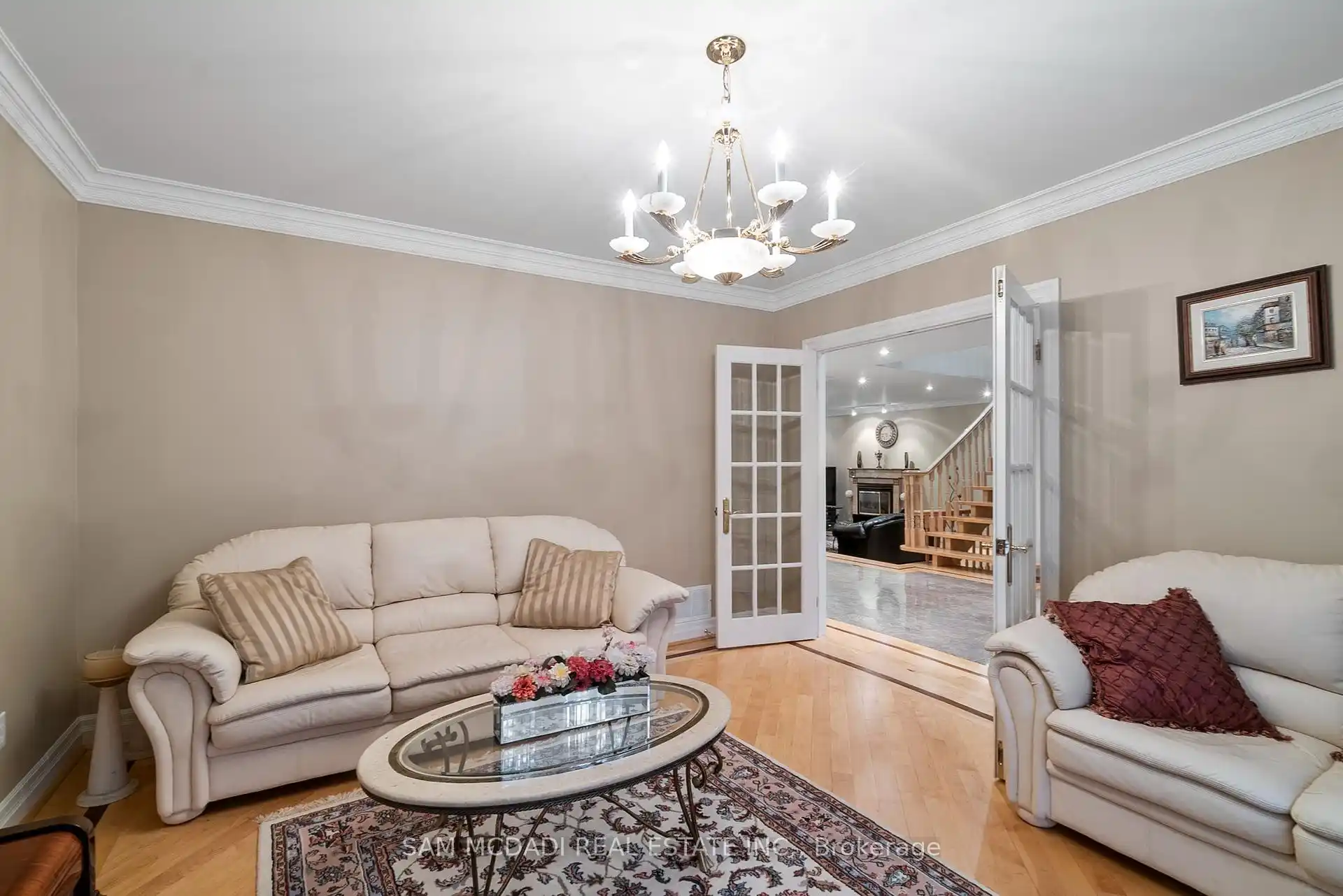 978 Tennyson Avenue, Mississauga (W12464431) – image 7