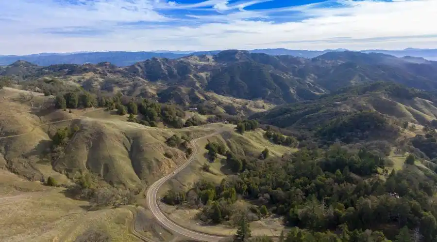 9140 Boonville Rd,Ukiah,California 95482,United States,Ranch,Boonville,185068