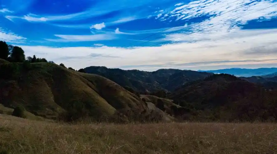 9140 Boonville Rd,Ukiah,California 95482,United States,Ranch,Boonville,185068